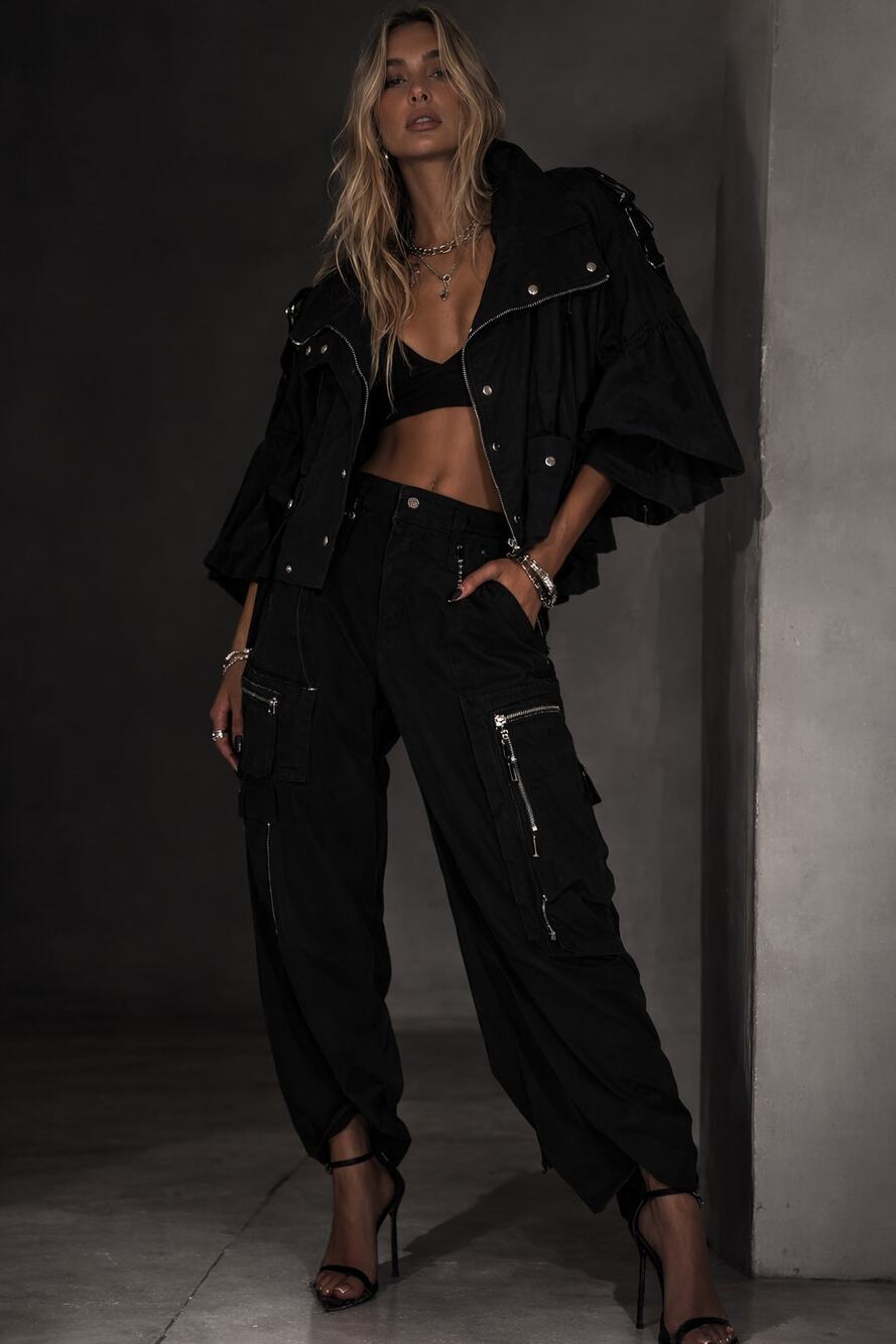 Cache 2pc Set Full Zip Cropped Jacket Flare Sleeves Black Medium Pants Multi zip